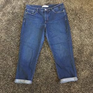 Levi’s skinny jean capris